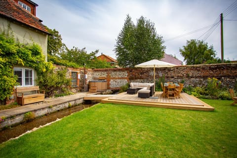 Garden, Balcony/Terrace