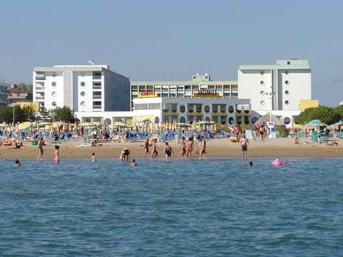 Property building, Beach