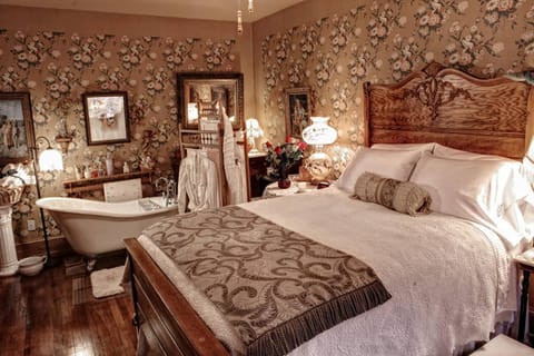 The Queen, A Victorian Bed & Breakfast Chambre d’hôte in Bellefonte