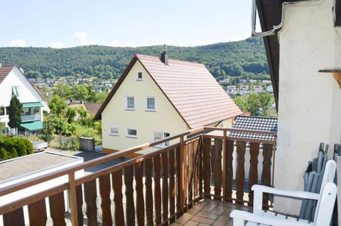 Neighbourhood, Balcony/Terrace, Mountain view