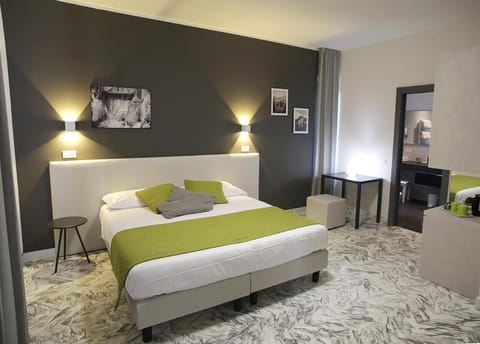 Mikeme Bed and breakfast in Carrara