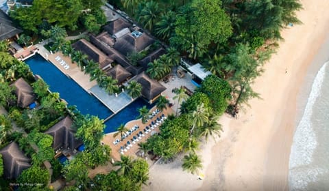 Bird's eye view, Pool view