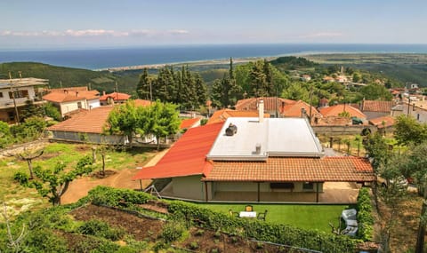 Olympus Beach Aigani Family House House in Pieria, Greece