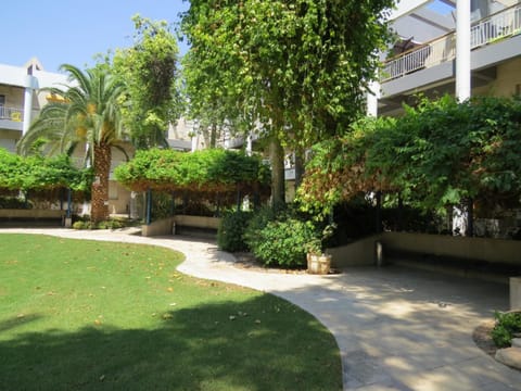 Royal Park- Magical garden apartment Copropriété in Eilat