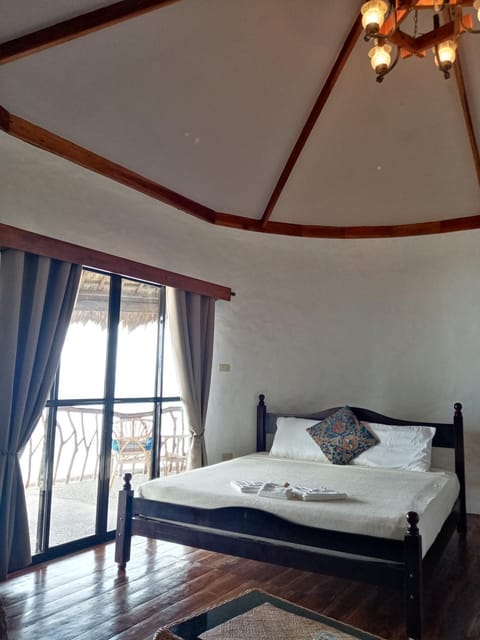 VILLA MARMARINE BEACH RESORT & RESTAURANT Resort in Siquijor