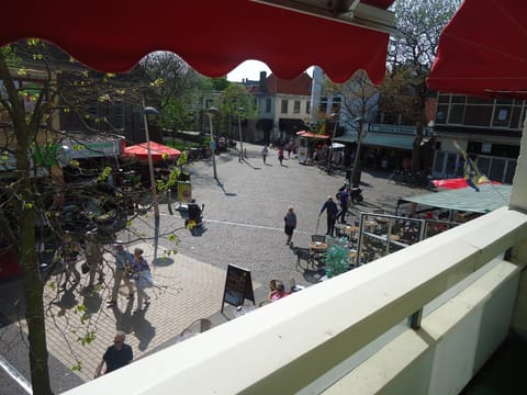 Balcony/Terrace, Shopping Area