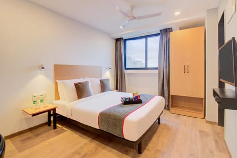 Townhouse Alpha Hotel in Pune