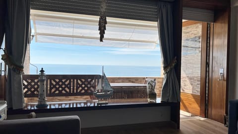 Communal lounge/ TV room, View (from property/room), Decorative detail, Sea view