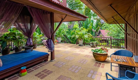 Balcony/Terrace, Garden view