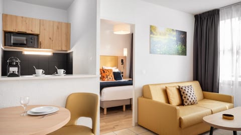 Séjours & Affaires Serris Rive Gauche Apartment hotel in Chessy