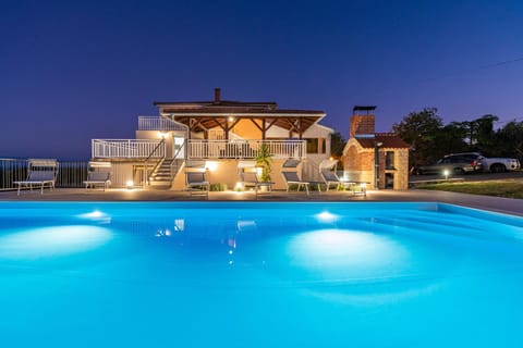 Property building, Swimming pool, Swimming pool, Sunset