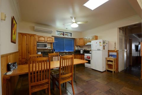 Seahaven Beach House - Shellharbour House in Wollongong