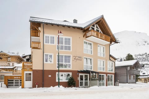 Appartement Haus Faßwald Hotel flat in Obertauern