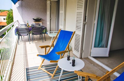 Relax&co - parking gratuit - wifi - terasse - mer Condominio in La Cadière-d'Azur