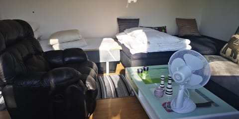Billig og Hyggelig Overnatning i Skive Cheap and Cozy Accommodation No 34 House in Central Denmark Region