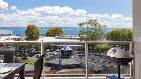 Day, Natural landscape, View (from property/room), Balcony/Terrace, Sea view