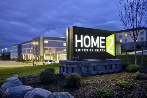 Home2 Suites By Hilton Grand Rapids North Hotel in Grand Rapids