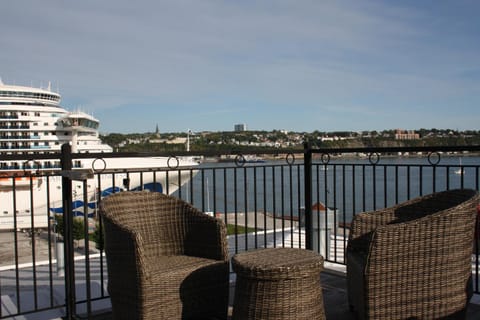 Balcony/Terrace, Balcony/Terrace