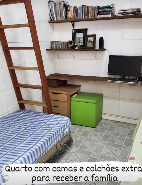 Casa de Campo e Rústica com piscina, churrasqueira e banheira de uso privativo Vacation rental in Rio de Janeiro