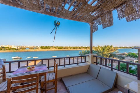 Balcony/Terrace, Beach