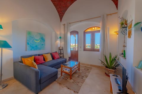 Lagoon view 1-bedroom apartment in West Golf El Gouna Condo in Hurghada