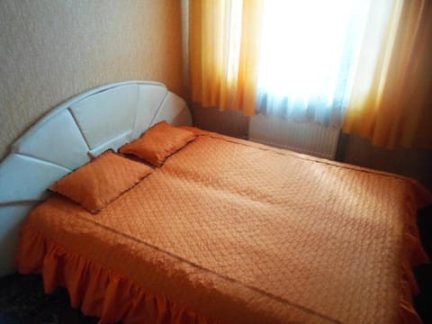 Дом Apartment in Kharkiv Oblast