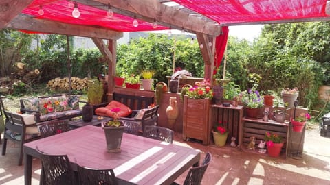 Property building, oven