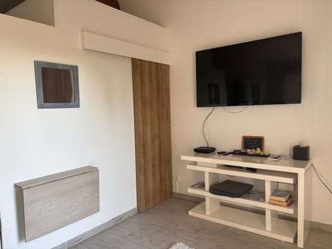 chez Muriel et Yves Vacation rental in La Londe-les-Maures