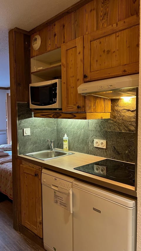 RESIDENCE CHALET DE SOLAISE - Studio - 30 m2 Condo in Val dIsere