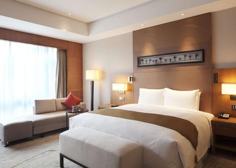 DoubleTree By Hilton Jiaxing Hotel in Zhejiang