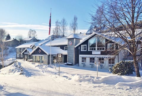 Property building, Winter