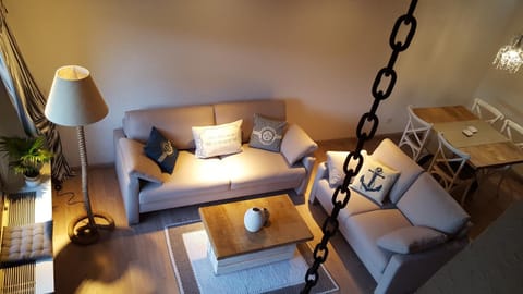 Living room, Decorative detail