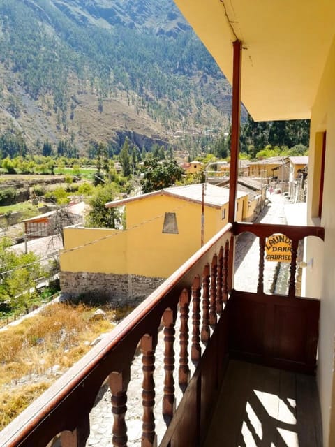 Balcony/Terrace, Mountain view