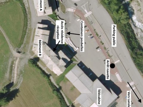 Appartement spacieux 6 personnes, WIFI, parking, au pied des pistes - FR-1-508-31 Apartment in Piedmont