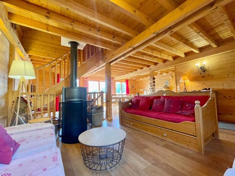 Chalet spacieux proche pistes et centre, animaux acceptés et parking - FR-1-505-75 Chalet in Notre-Dame-de-Bellecombe