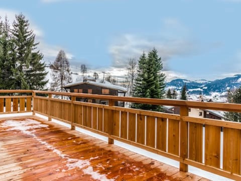 Chalet spacieux proche pistes et centre, animaux acceptés et parking - FR-1-505-75 Chalet in Notre-Dame-de-Bellecombe