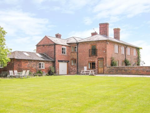 The Manor House at Kenwick Lodge House in Wales