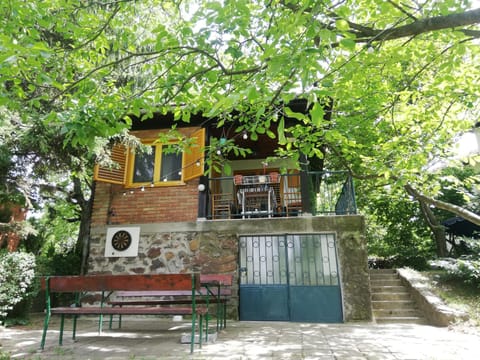Bocke Beach House House in Novi Sad