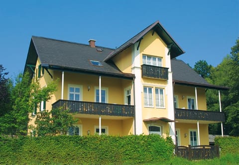 Villa Engstler - Appartments Apartment in Velden am Wörthersee