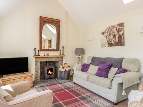 Drumhead Bothy House in Scotland