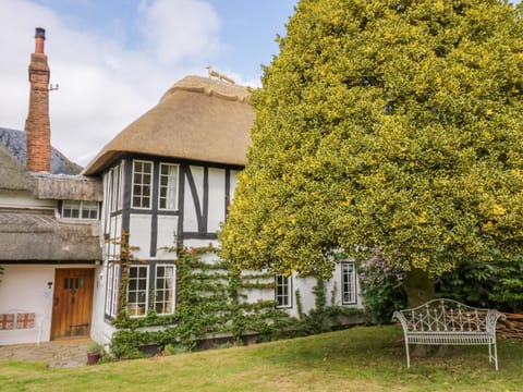 Fox Cottage House in Wychavon District