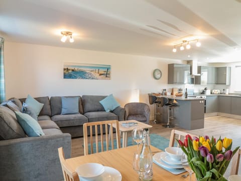 Sea Dreams House in England