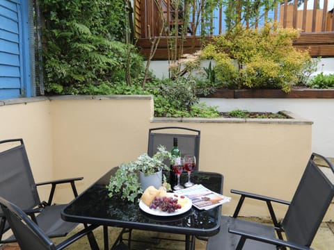 Celynfa House in Wales