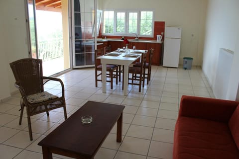 Kitchen or kitchenette, Living room, Dining area