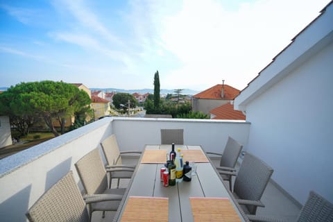Apartment Summer Fever Condo in Zadar