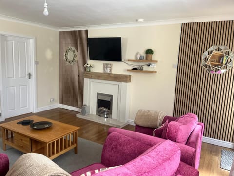 Cwtch Y Coetir House in Wales