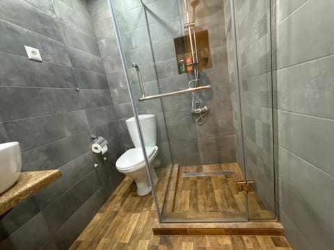 Luxury Apartment next to Rio mall Condo in Yerevan