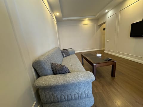 Luxury Apartment next to Rio mall Condo in Yerevan