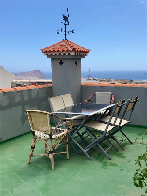 WIFI TENERIFE SUR GUEST HOUSE Bed and Breakfast in Abona