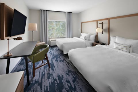 Fairfield Inn & Suites by Marriott Lake Geneva Hotel in Lake Geneva